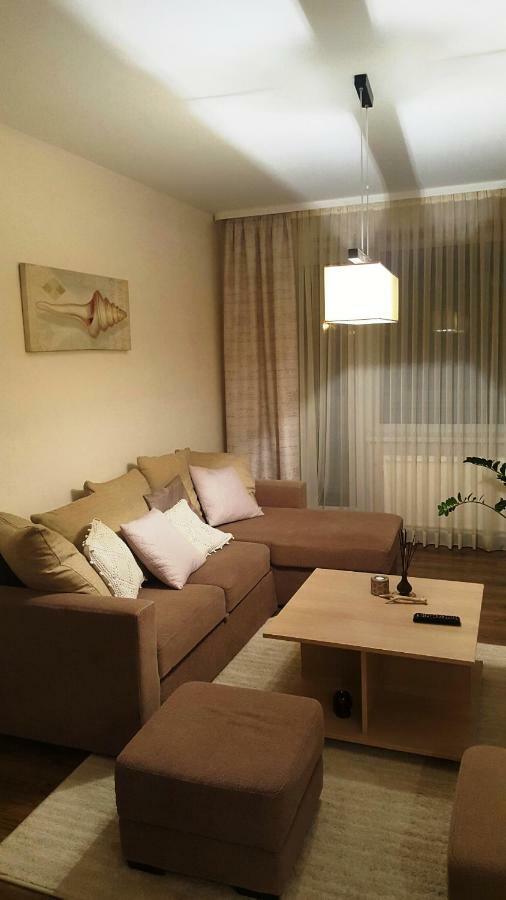 Apartamentai Dainu Šiauliai Dış mekan fotoğraf